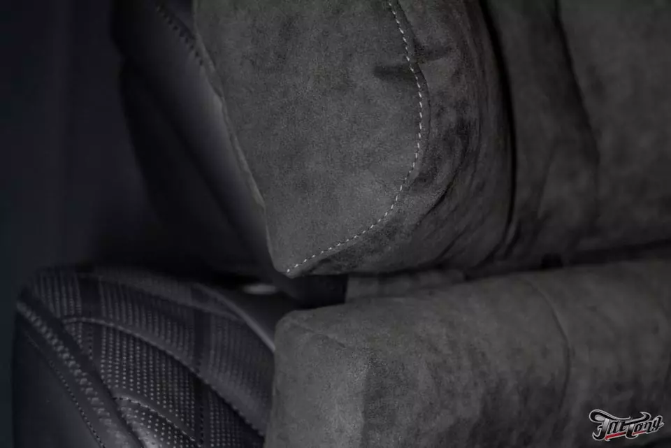 Mercedes V class. Пошив индивидуальной подушки под голову!